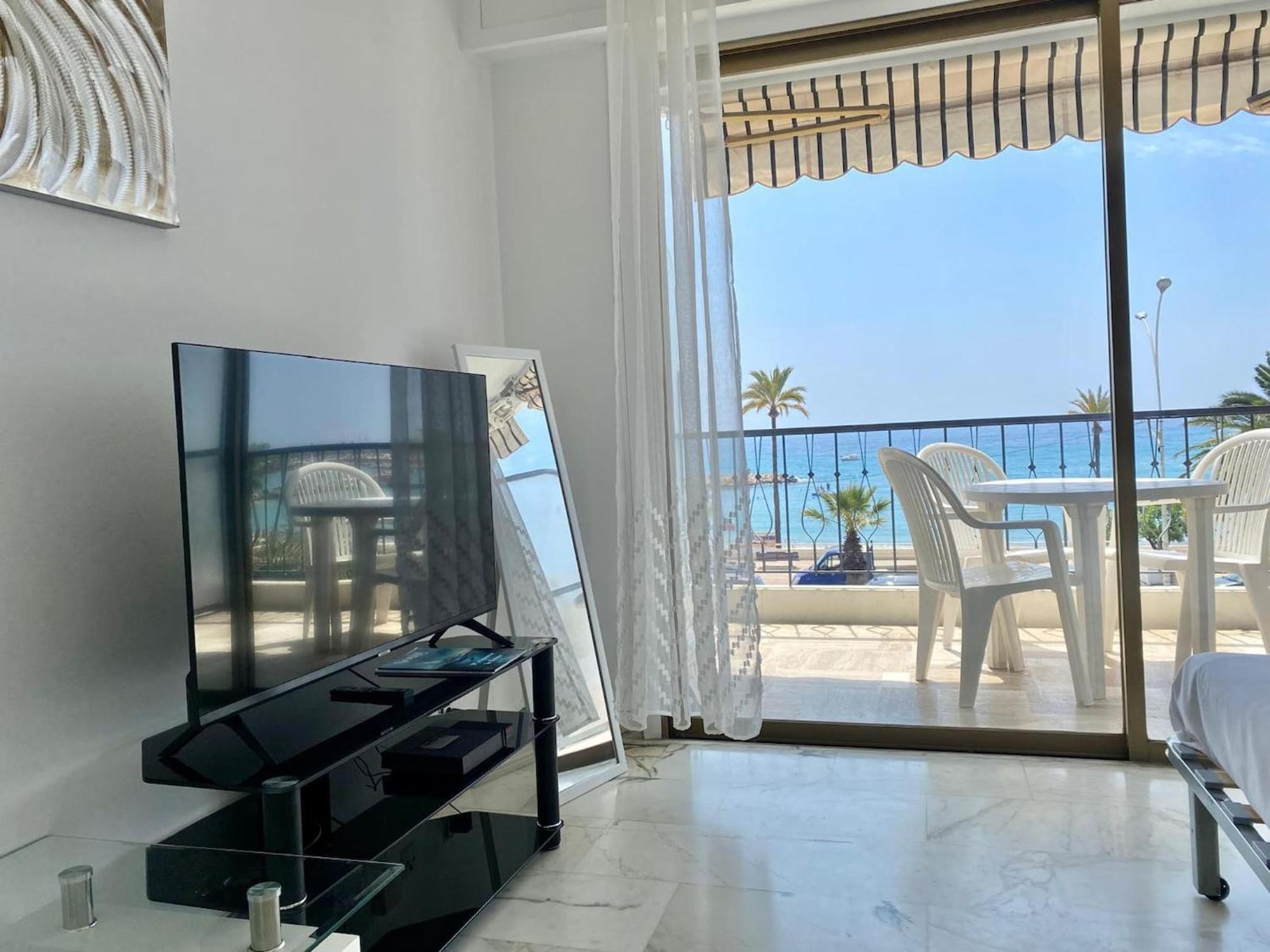 Le Mona Lisa, Vue Mer, Balcon Menton Buitenkant foto