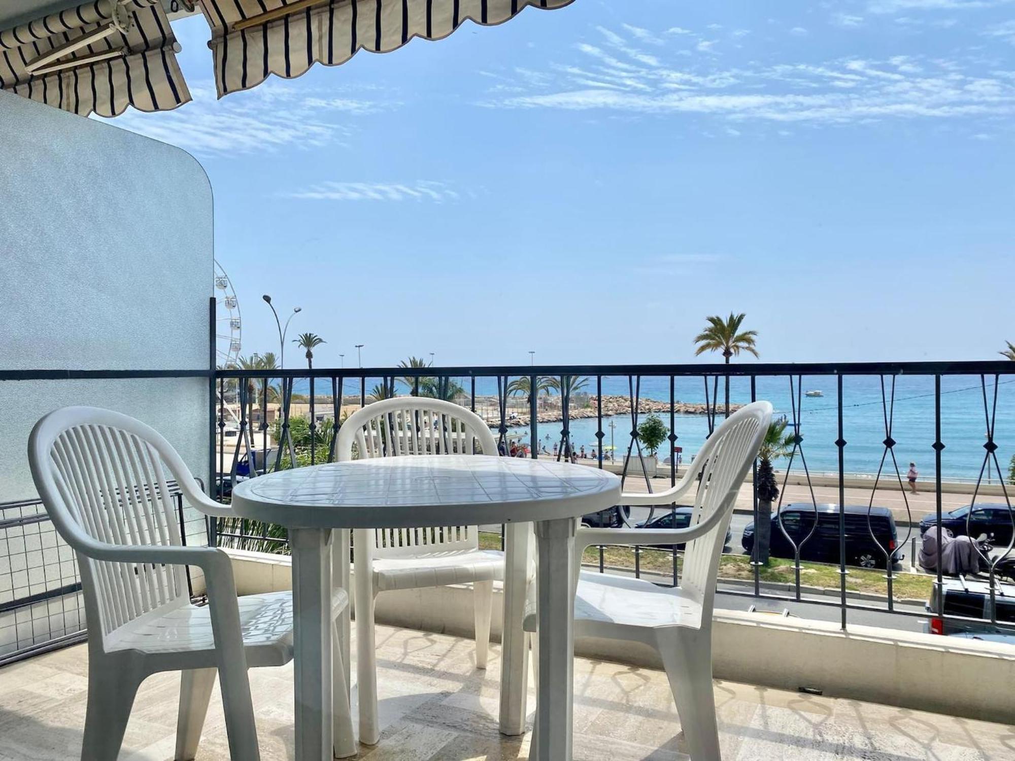 Le Mona Lisa, Vue Mer, Balcon Menton Buitenkant foto
